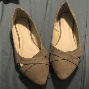 Size 9 Charles Albert Tan Colored Flats